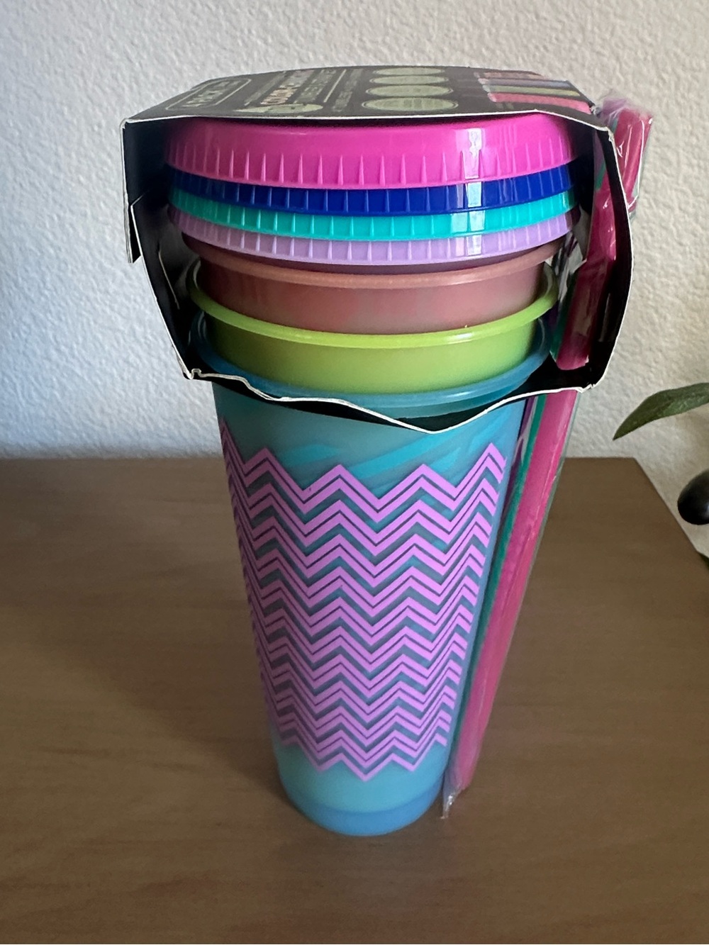 Tal Color Changing Reusable Tumblers & Straws Set 4 Pack Cold Cups Lids